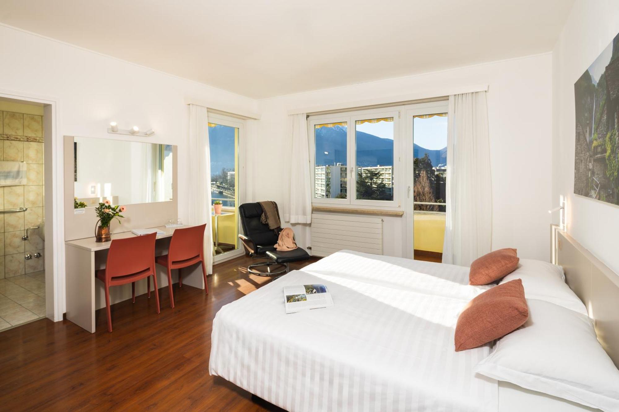 Hotel Rondinella Locarno Exterior foto